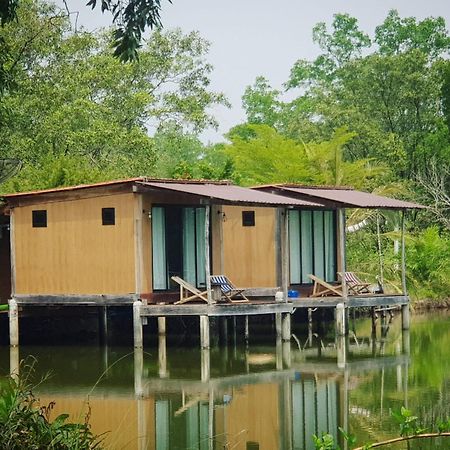Calm At Bangphat Bor Saen Exterior foto